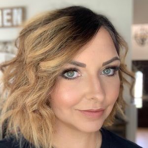 Meet your Posher, Kellie